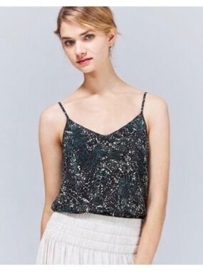 Aritzia Under/Wilfred Nostalgia Silk Camisole, abstract snakelike print, size L